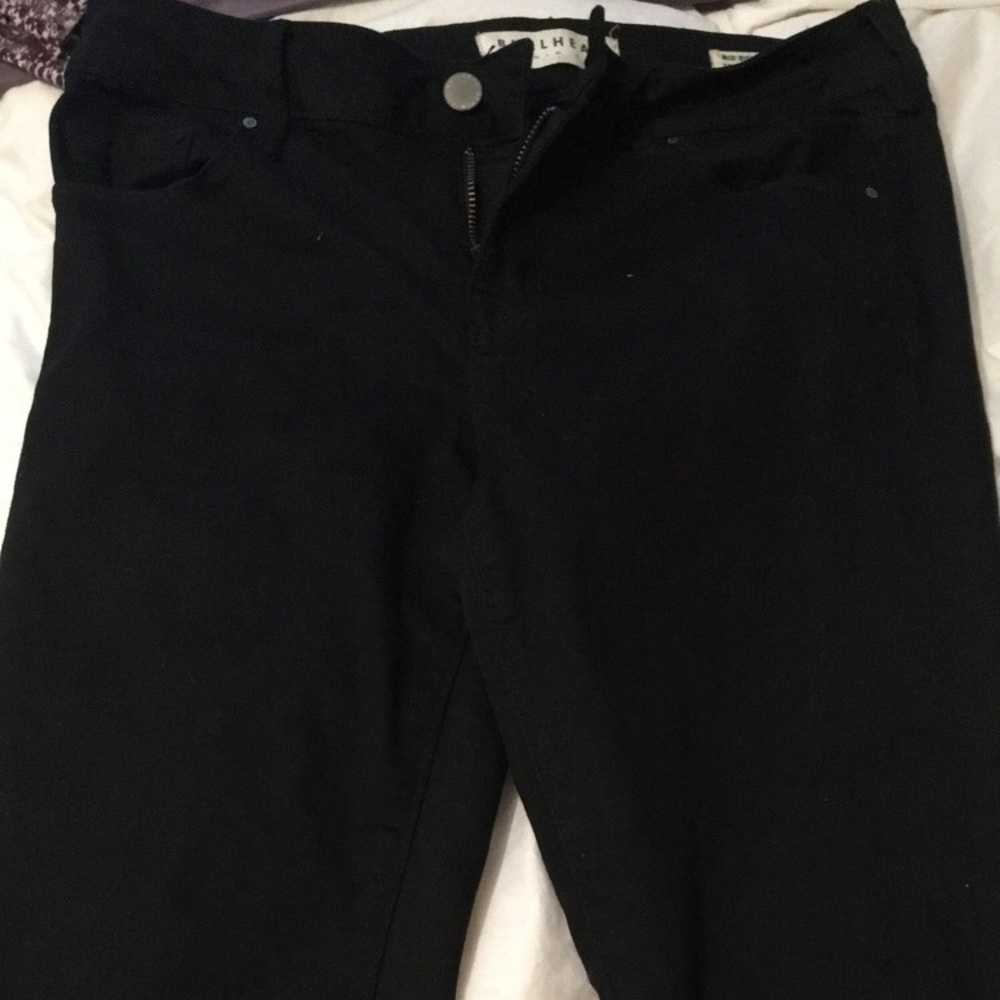 Black skinny jeans